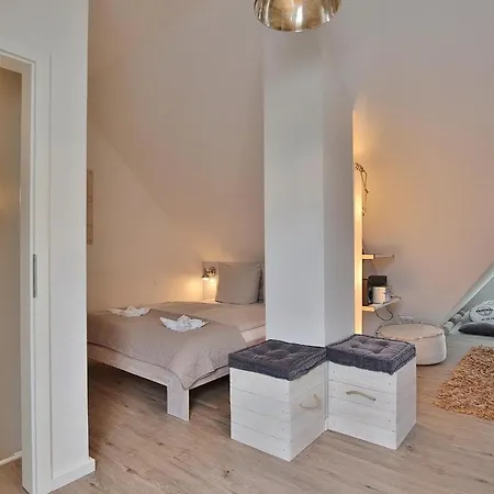 Domizil Gartenstrasse Domizil Gartenstrasse 4 7 Treibgut * تيميندورفير ستراند