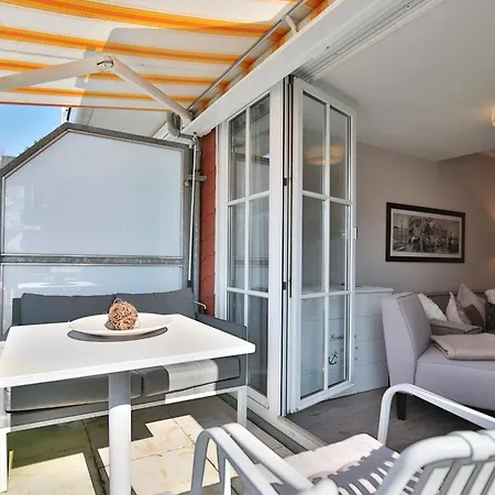 Domizil Gartenstrasse Domizil Gartenstrasse 4 7 Treibgut * تيميندورفير ستراند
